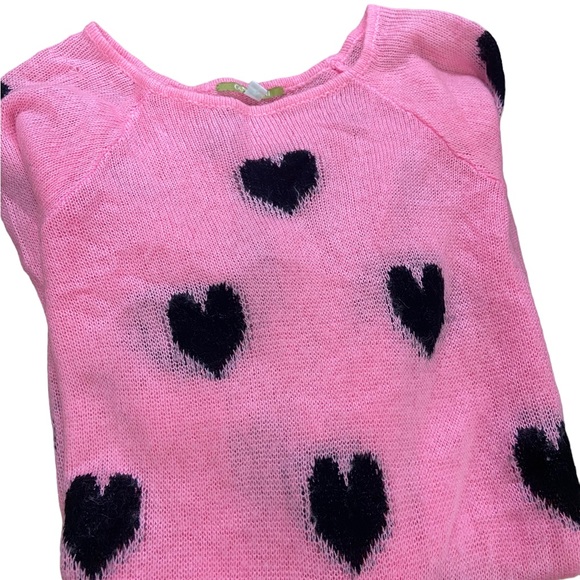 Gianni Bini size medium sweater super cute color with black heart accents - Picture 2 of 2